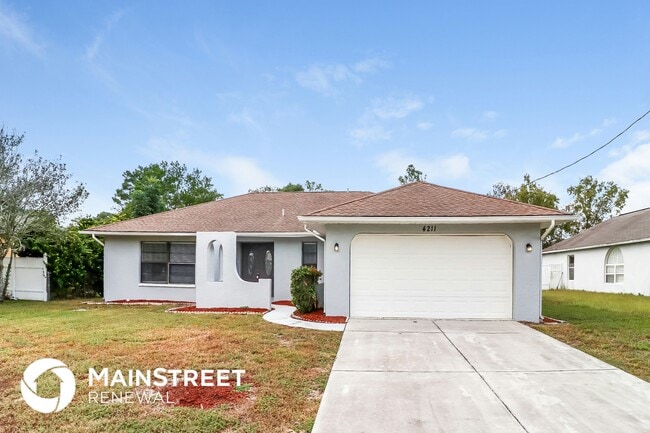 Building Photo - 4211 Montano Ave