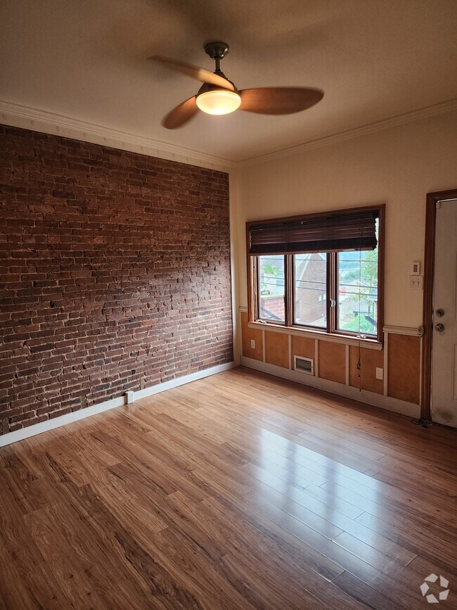 Building Photo - 1851 Morningside Ave