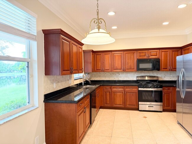 Building Photo - 10395 Little Mustang Way
