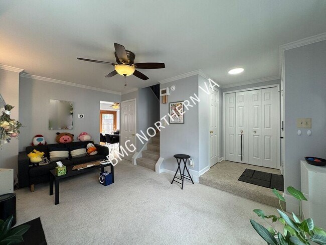 Building Photo - 6118 Rocky Way Ct