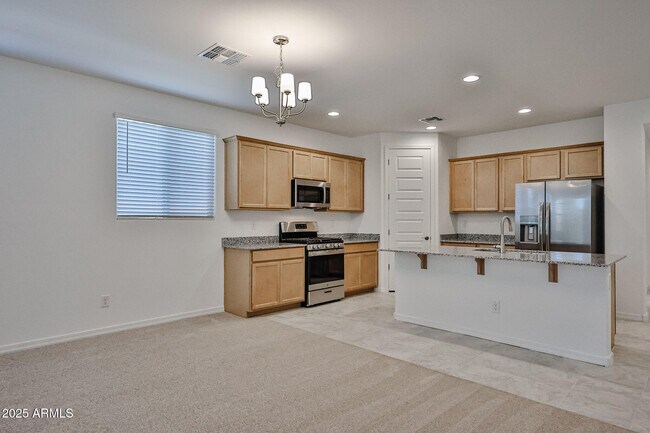 Foto del edificio - 8753 W Colter St