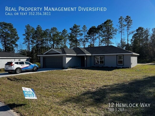 Building Photo - 12 Hemlock Way