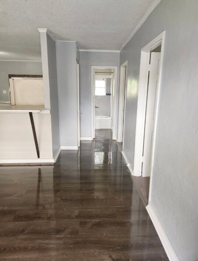 Foto del edificio - 1326 Barry St