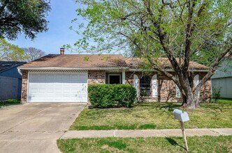 Building Photo - 17518 Autumn Trails Ln