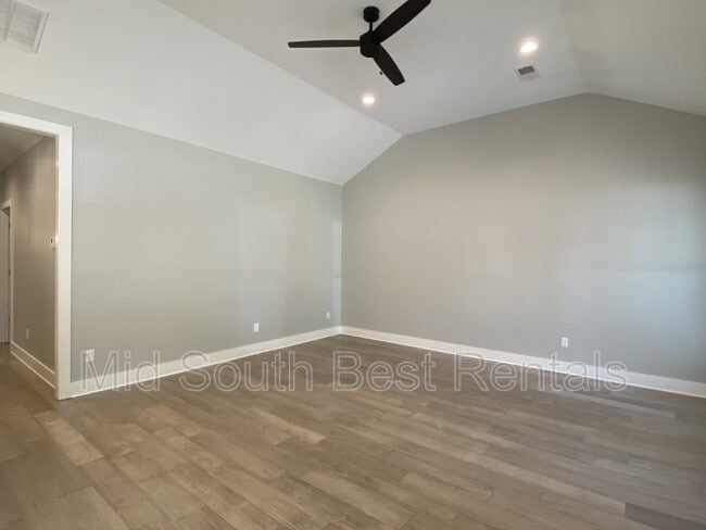 Building Photo - 3573 Douglass Ave
