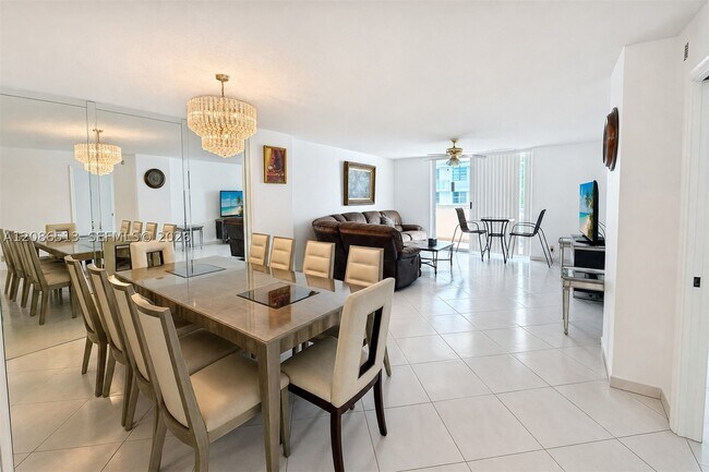 Foto del edificio - 1865 S Ocean Dr