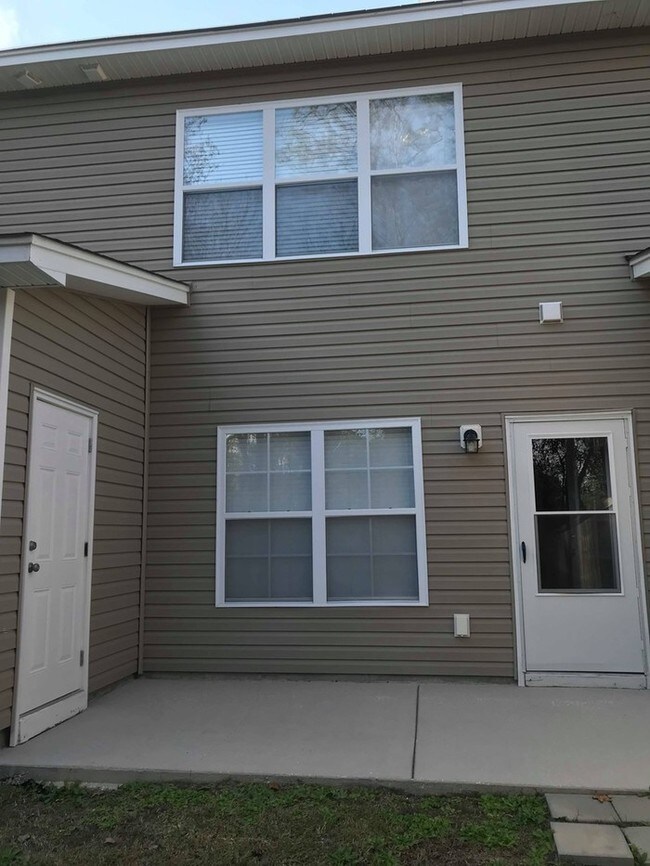 Building Photo - 226 S Lamplighter Ln
