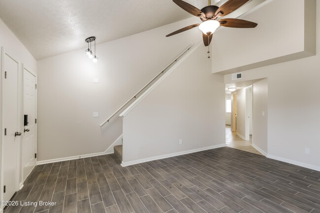 Building Photo - 4112 Willowview Blvd