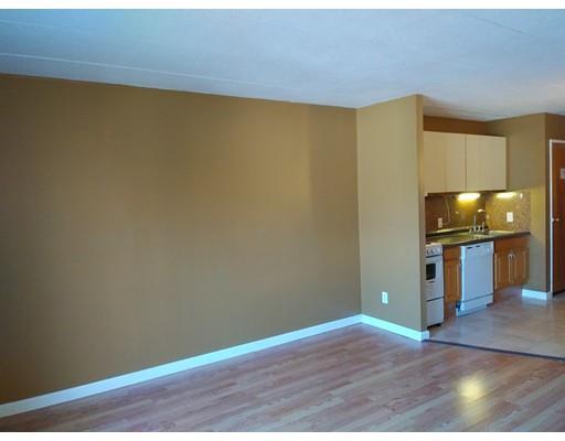 Primary Photo - 126 Beaver St