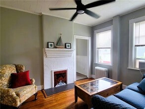 Building Photo - 10 Braman St