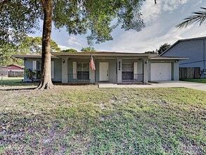 Building Photo - 8234 Vassar Cir
