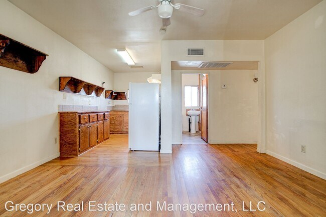 Building Photo - 1 br, 1 bath House - 1338 W Monroe Street