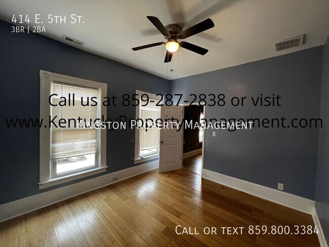Foto del edificio - Remodeled 3 Bedroom 2 Bathroom! 1/2 OFF SE...