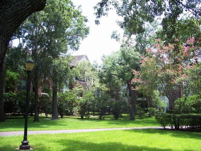 Foto del edificio - 1901 Post Oak Park Dr