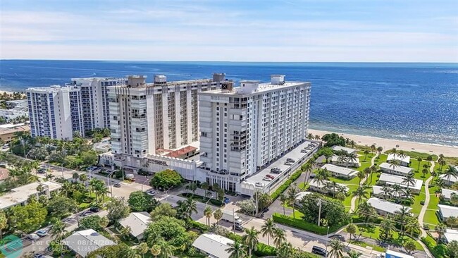 Foto del edificio - 1010 S Ocean Blvd