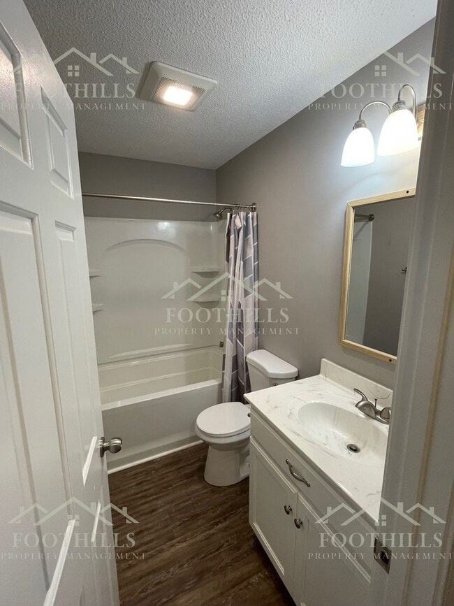 Foto del edificio - 4332 Old Mill Rd