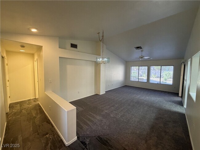 Foto del edificio - 2309 Hallston St