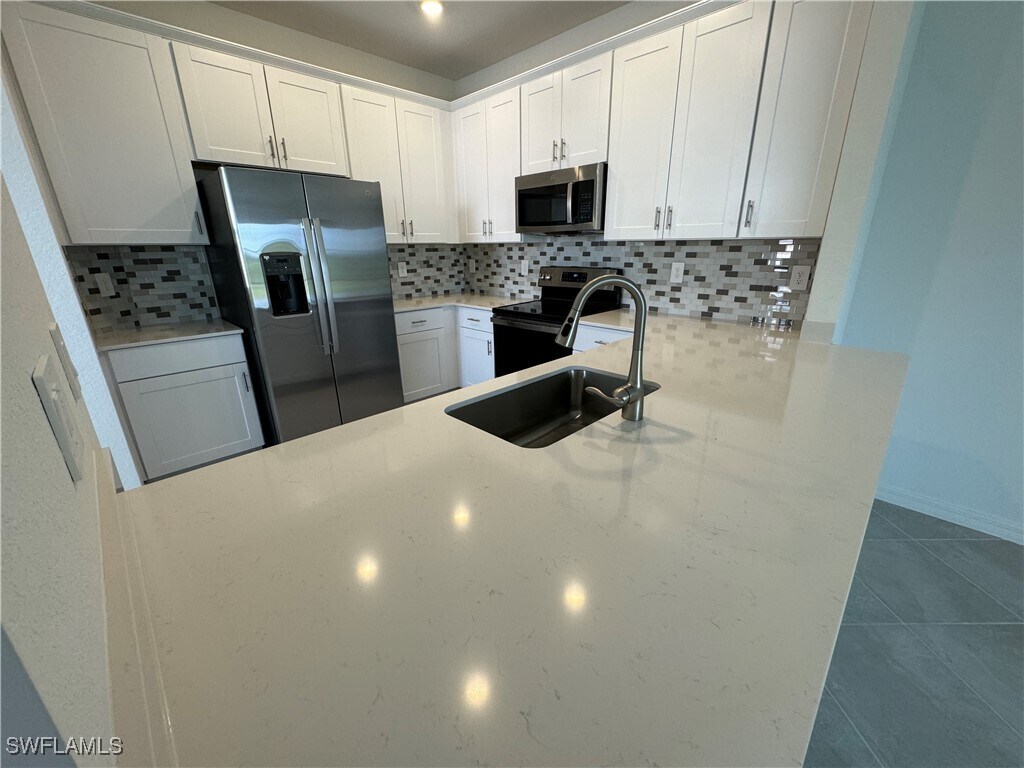 Foto principal - 2925 Tardiff Dr