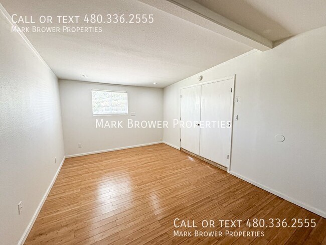 Foto del edificio - 2608 N 70th Pl