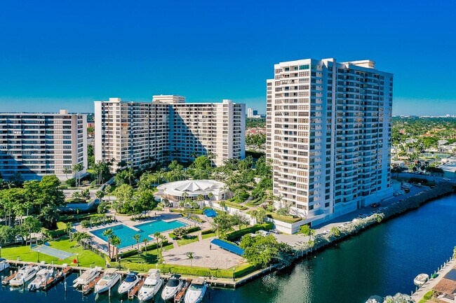 Building Photo - 600 Three Islands Boulevard