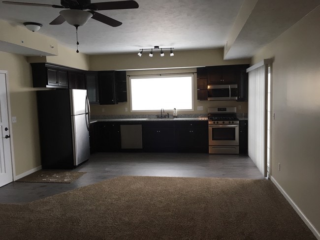 Building Photo - CopperLeaf Erie