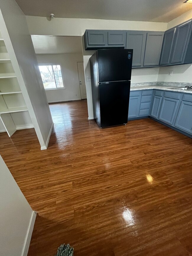 Building Photo - 2455 Merriway Ln