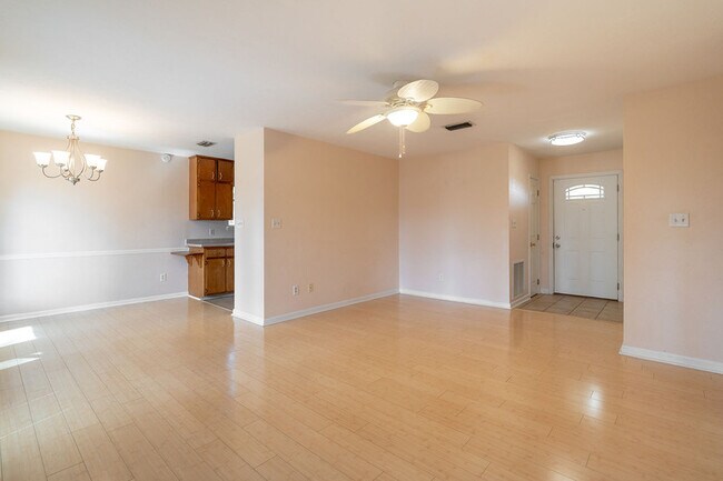 Building Photo - 7890 Talley Ann Dr