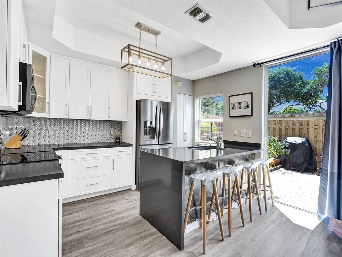 Foto principal - 5922 Siena Ln