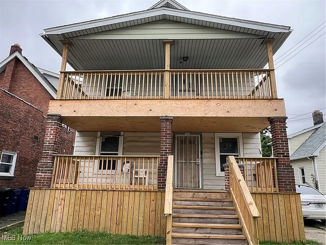 Photo - 792 London Rd Apartment