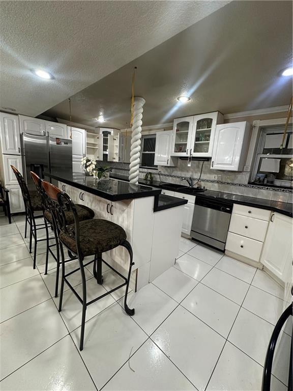 Building Photo - 2198 Canarsie Rd