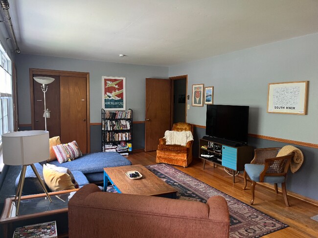 Foto del edificio - 3732 Timber Cir