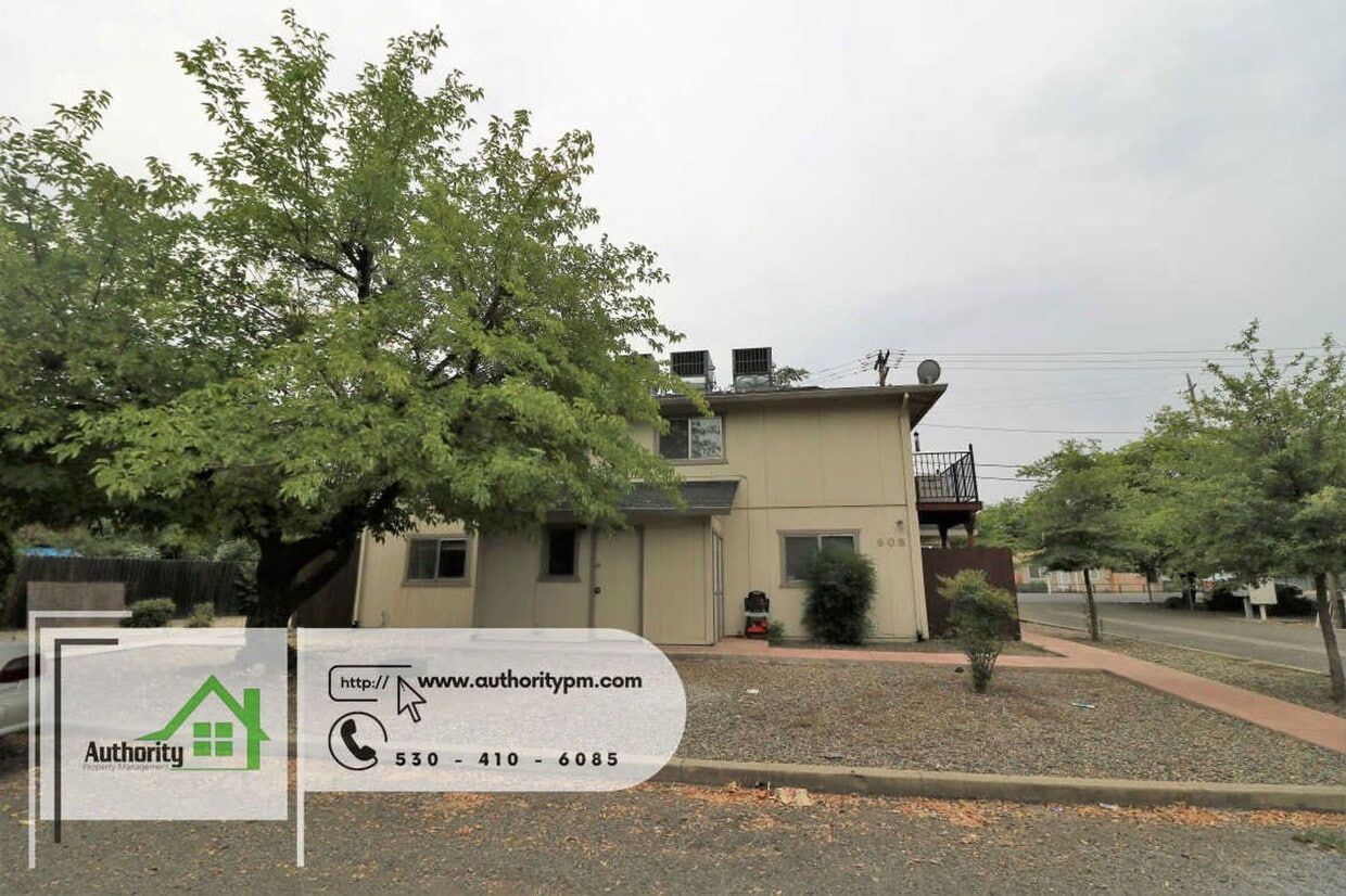 Primary Photo - 608 Hartnell Ave