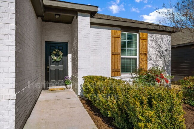 Foto del edificio - 610 Ridgehorn Dr