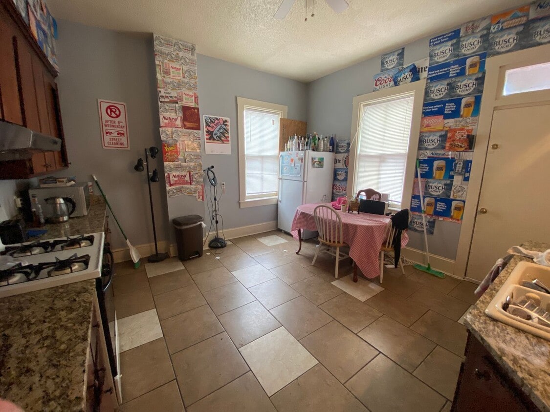 Photo - W. Cary St. 1263