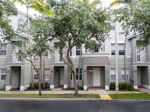 Building Photo - 3515 Shoma Dr