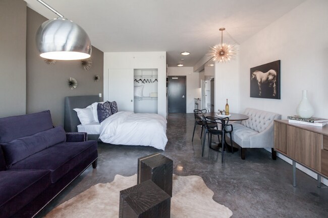 Foto del edificio - 101 E Roosevelt Rd