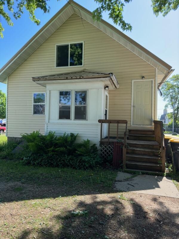 1 Center Dr Unit 1, Tomah, WI 54660 Room for Rent in Tomah, WI