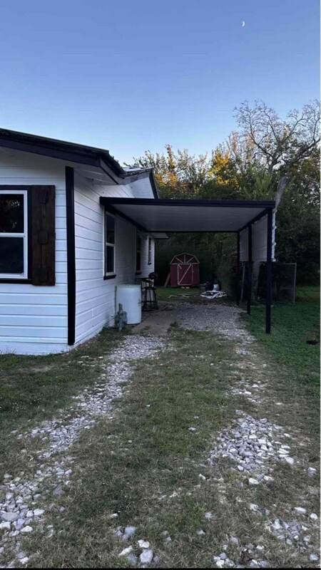 Foto del edificio - 720 E Hopkins St