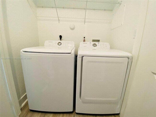 Building Photo - 23572 SW 107th Pl