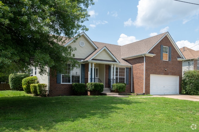 Building Photo - 1101 Pebble Creek Ct E