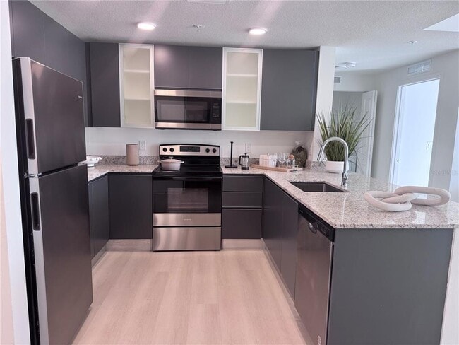 Building Photo - 5587 Millennia Park Dr