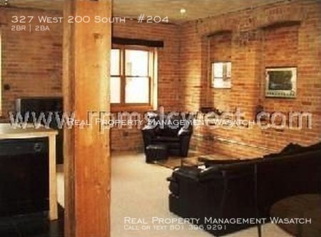 Building Photo - 327 W 200 S