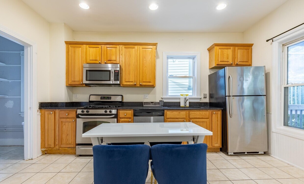 Foto principal - 61 Hillside St