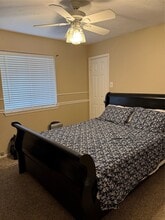 Building Photo - 2920 Thistledown Dr