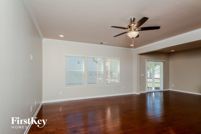 Foto del edificio - 327 Thornbury St