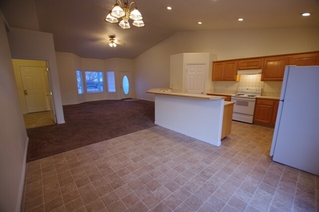 Building Photo - 11791 W Huckleberry Dr