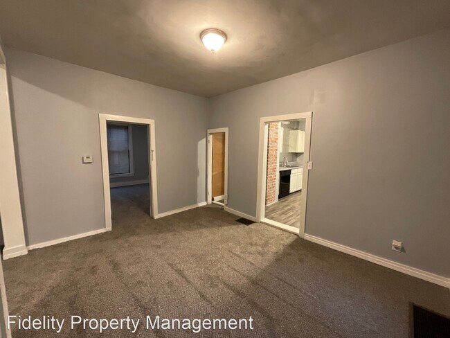 Building Photo - 4 br, 2 bath House - 701 E. Normal St