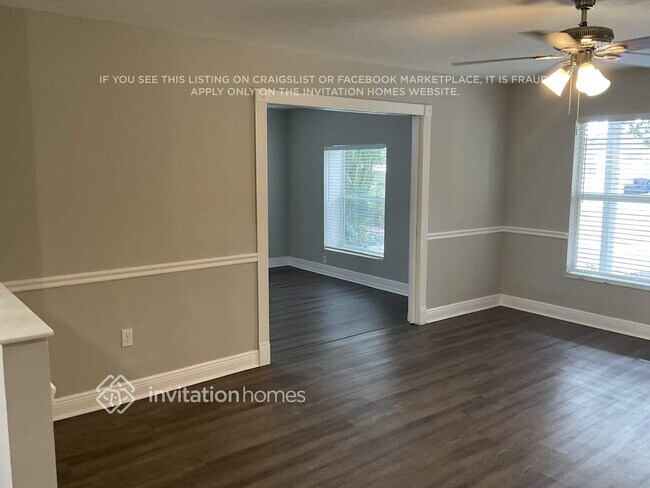 Foto del edificio - 6203 Frost Dr