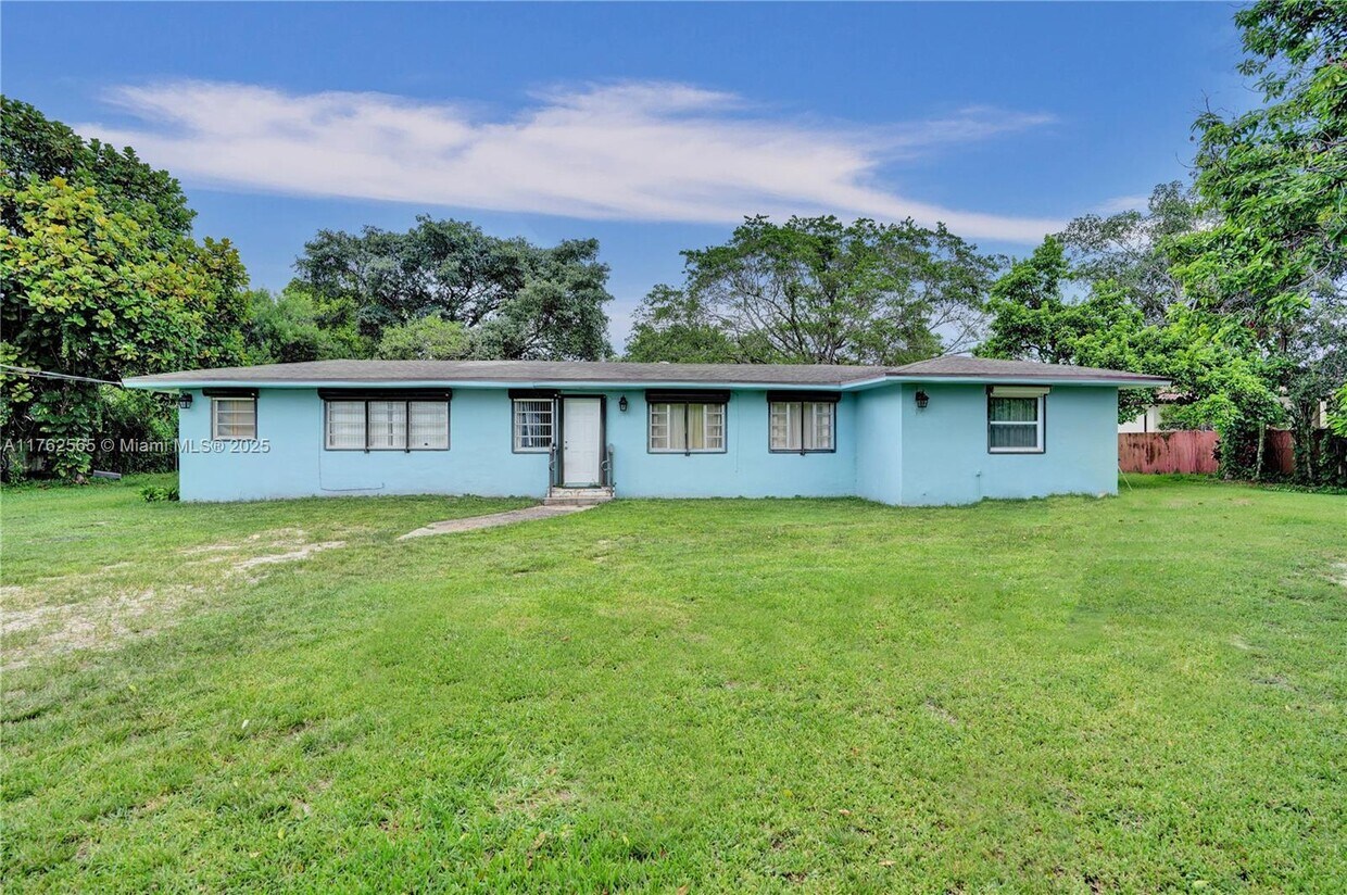 Foto principal - 12525 SW 104th St