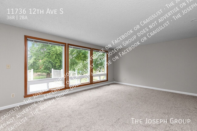 Building Photo - 11736 12th Ave S